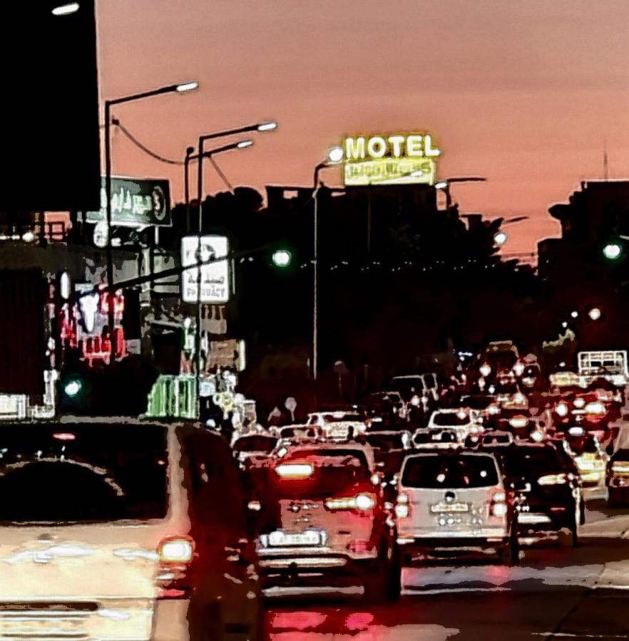 Crystal Hotel فندق كريستال Nablus Eksteriør bilde